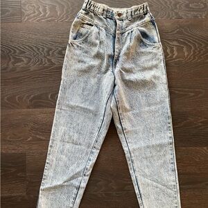 Light Wash Denim Jeans